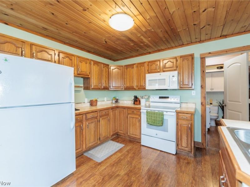 3443 W Britton Road, Burbank, OH 44214 Photo 9