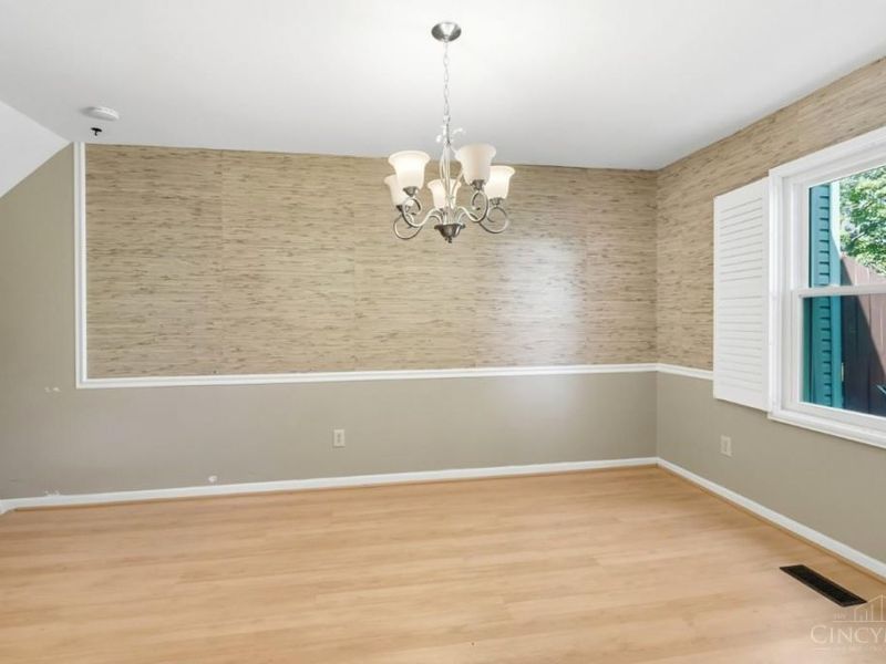 9132 Dominion Circle, Cincinnati, OH 45249 Photo 13