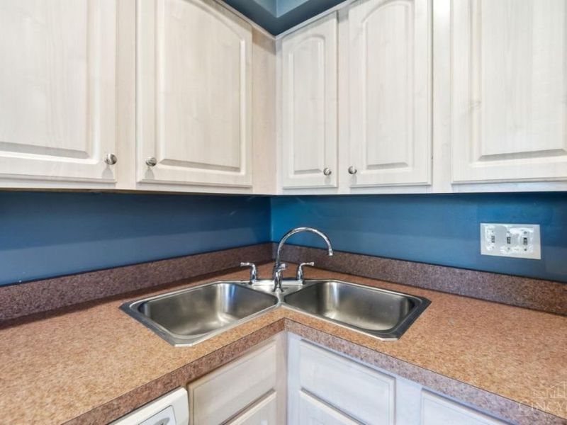 9132 Dominion Circle, Cincinnati, OH 45249 Photo 19