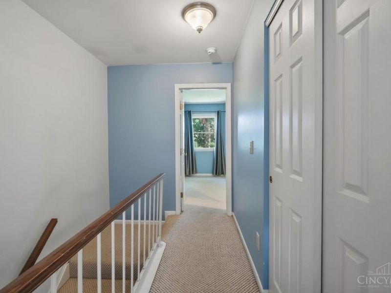 9132 Dominion Circle, Cincinnati, OH 45249 Photo 24