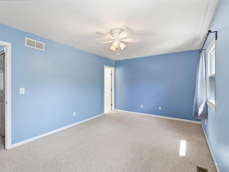 9132 Dominion Circle, Cincinnati, OH 45249 Photo 35