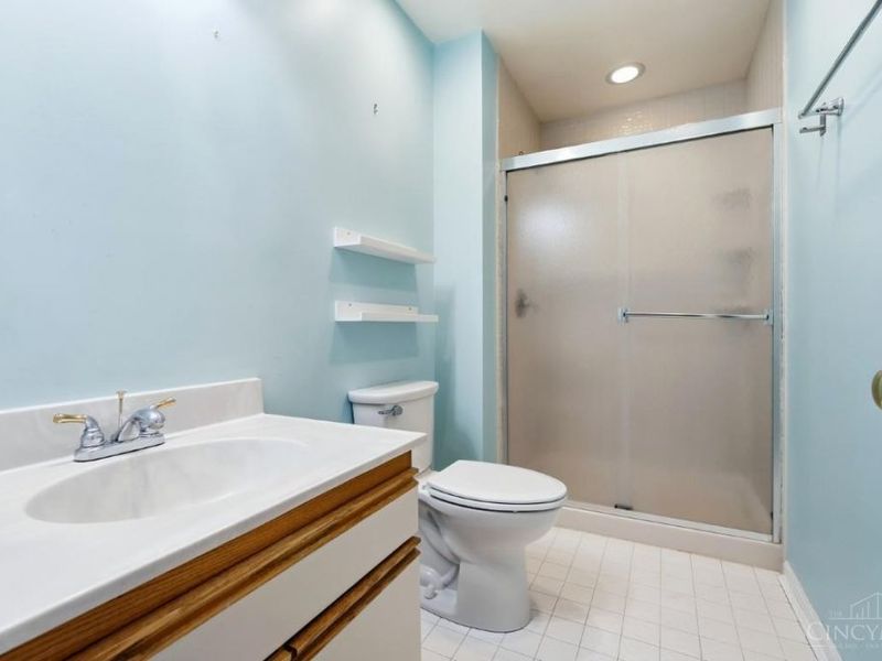 9132 Dominion Circle, Cincinnati, OH 45249 Photo 37