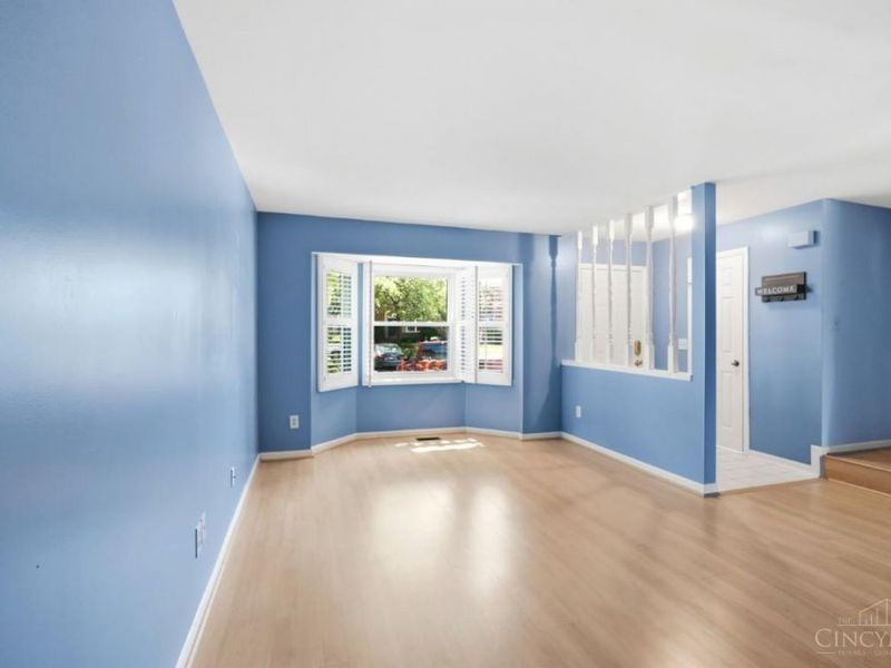 9132 Dominion Circle, Cincinnati, OH 45249 Photo 8