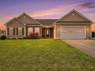 600 SKYROCK CT, MCGAHEYSVILLE, VA 22840