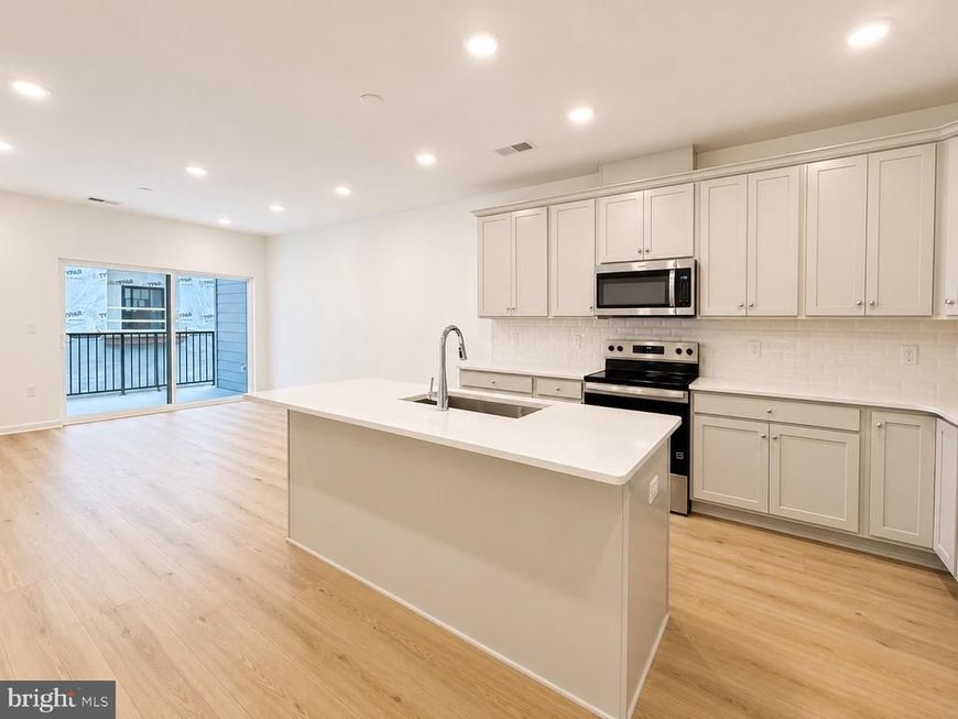 421 Washington Street, Unit 1103, Conshohocken, PA 19428 Main Photo