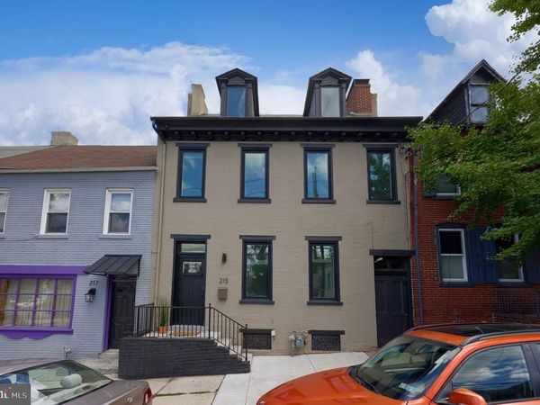 215 N LIME STREET, LANCASTER, PA 17602