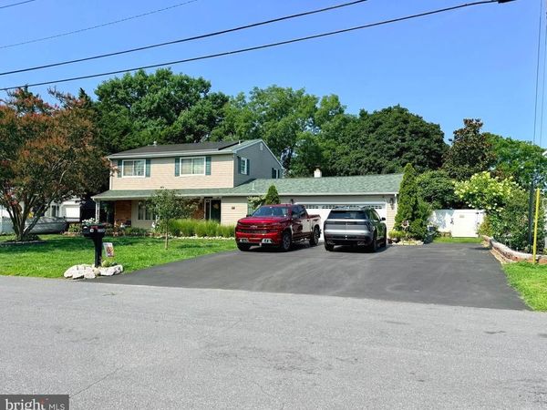 1338 SHERWOOD DRIVE, VINELAND, NJ 08361
