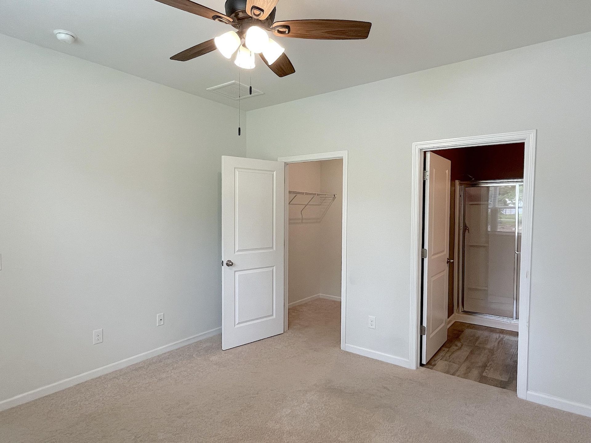 217 Lapping Waters Drive Photo 9