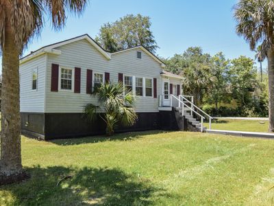 2650 Ion Avenue, Sullivans Island, SC 29482