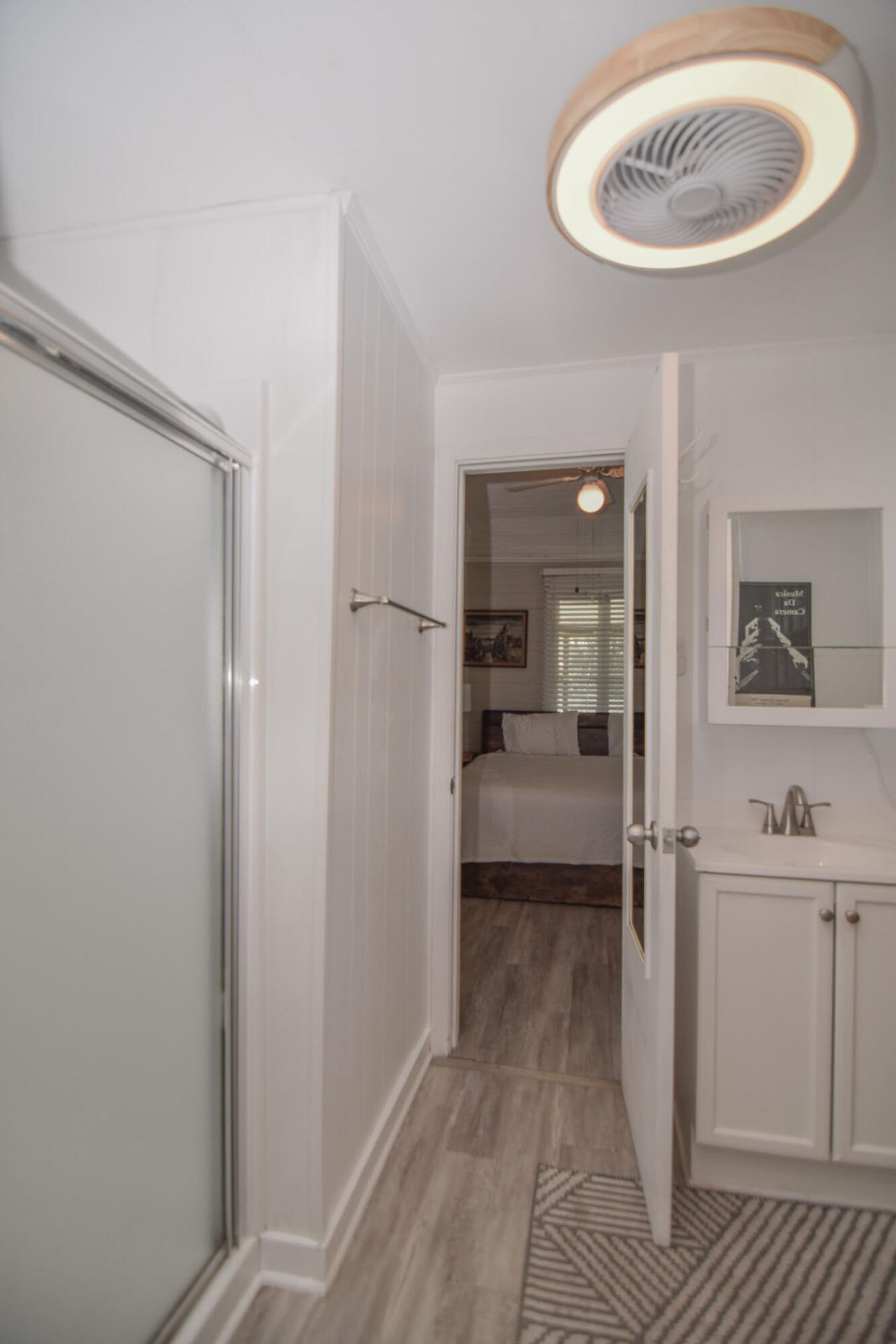 2650 Ion Avenue Photo 10