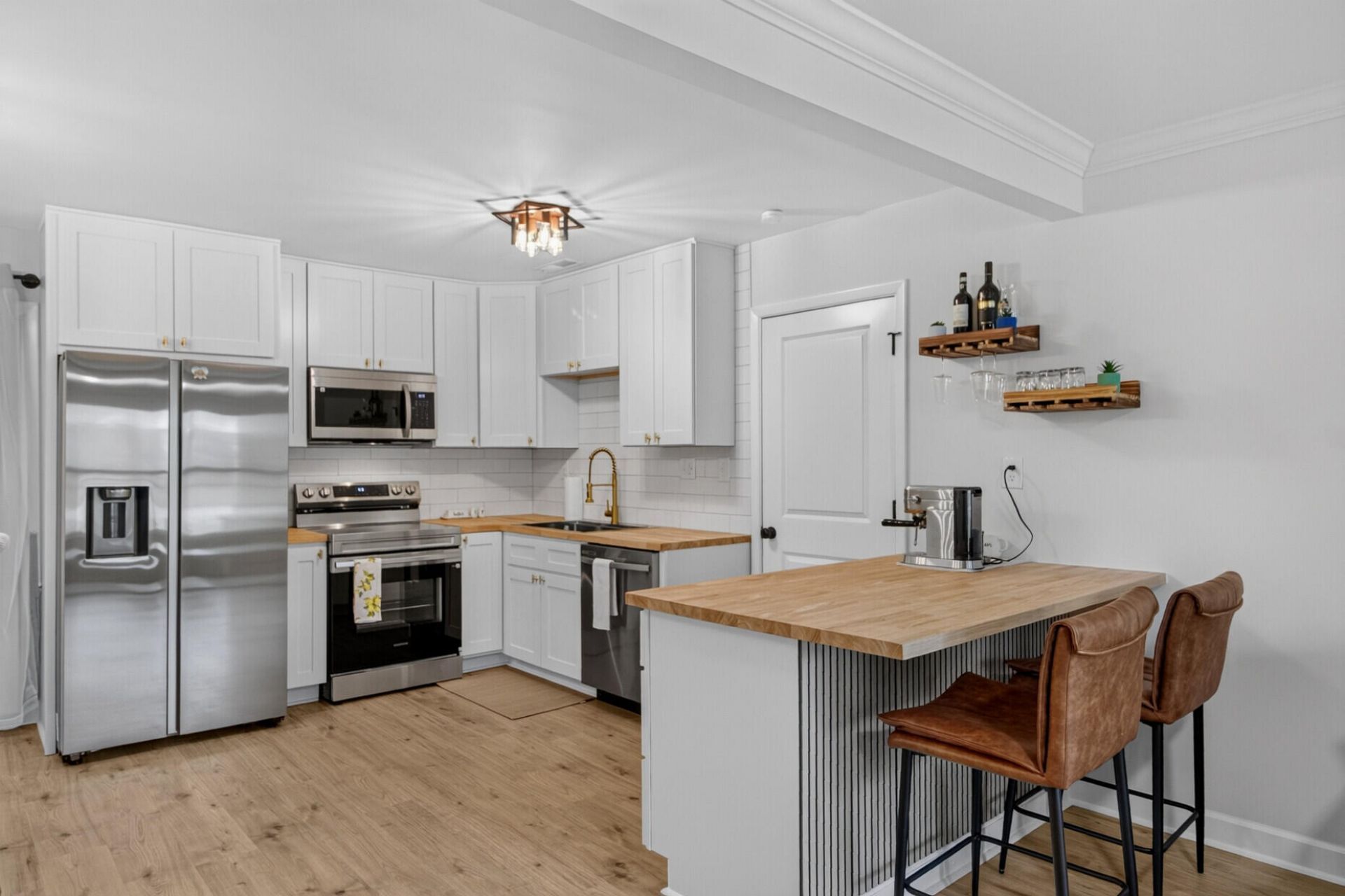 114 Rahway Road Photo 8