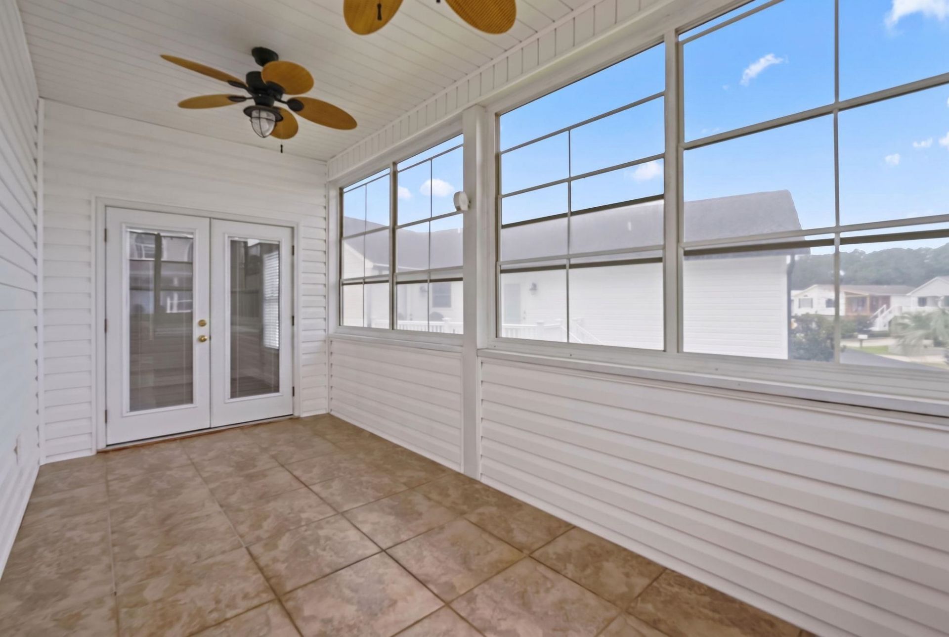912 Windshore Ct. Photo 30