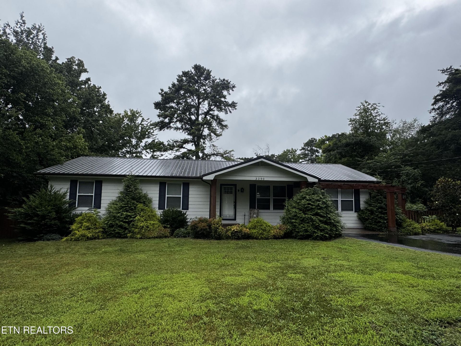 3390 SE Buchanan Rd, Cleveland, TN 37323 Main Photo
