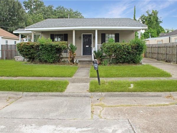 24 CURTIS Street , New Orleans, LA 70126