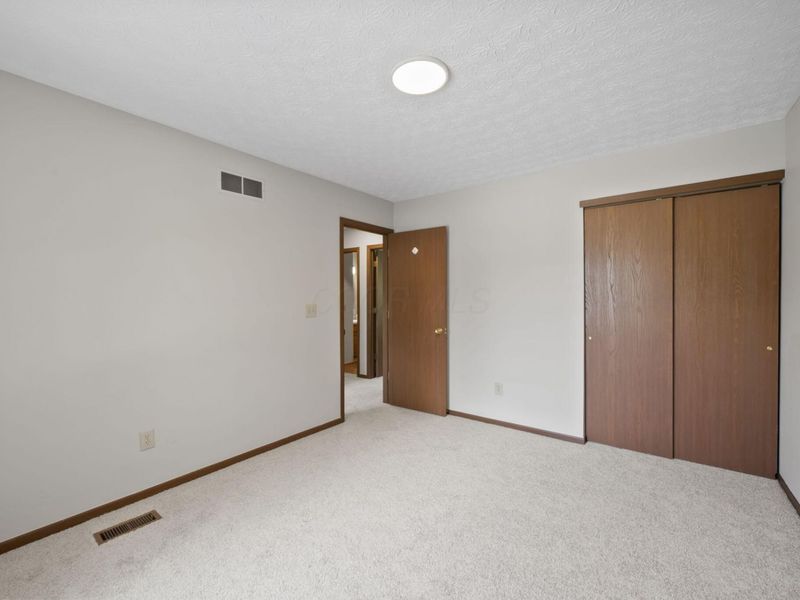 6940 Finchley Drive, Reynoldsburg, OH 43068 Photo 30