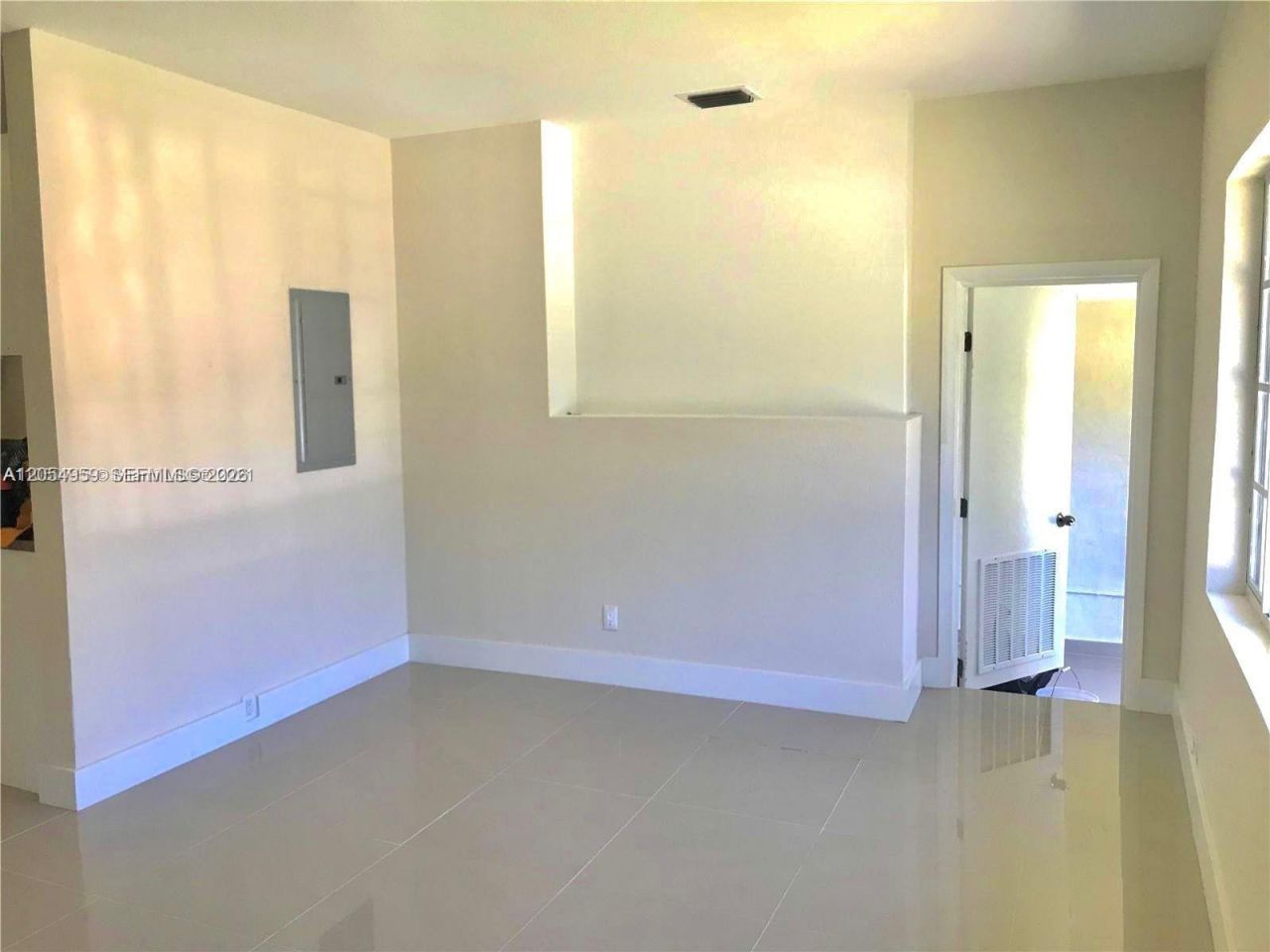 6344 NW Miami Pl, Miami, FL 33150 Photo