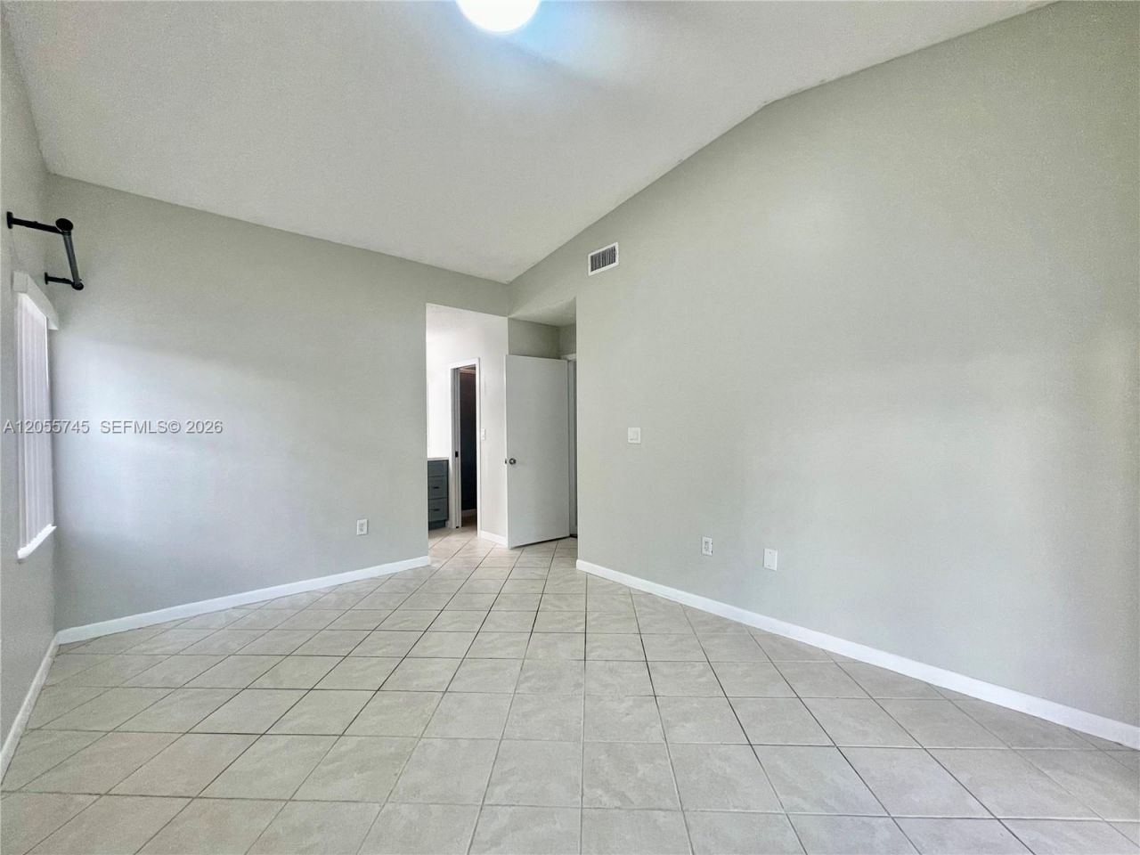 5508 NW 101st Ct , Doral, FL 33178 Photo