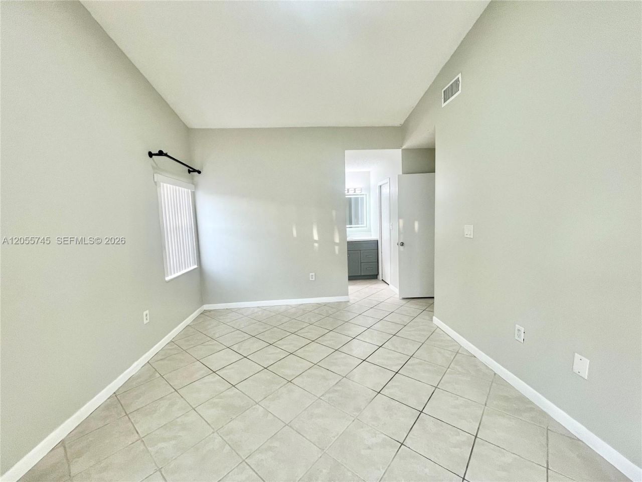 5508 NW 101st Ct , Doral, FL 33178 Photo