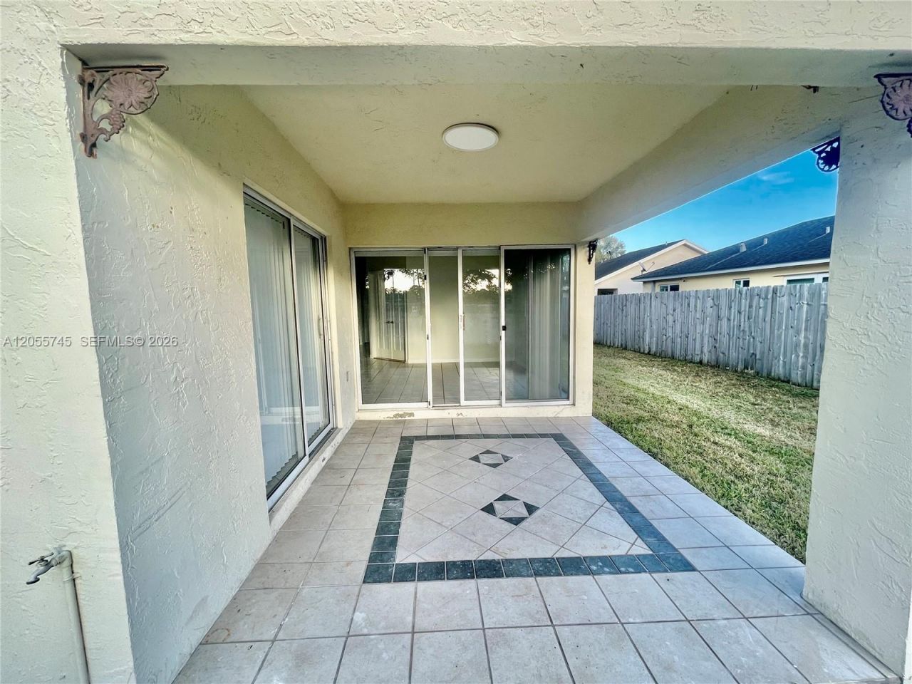 5508 NW 101st Ct , Doral, FL 33178 Photo