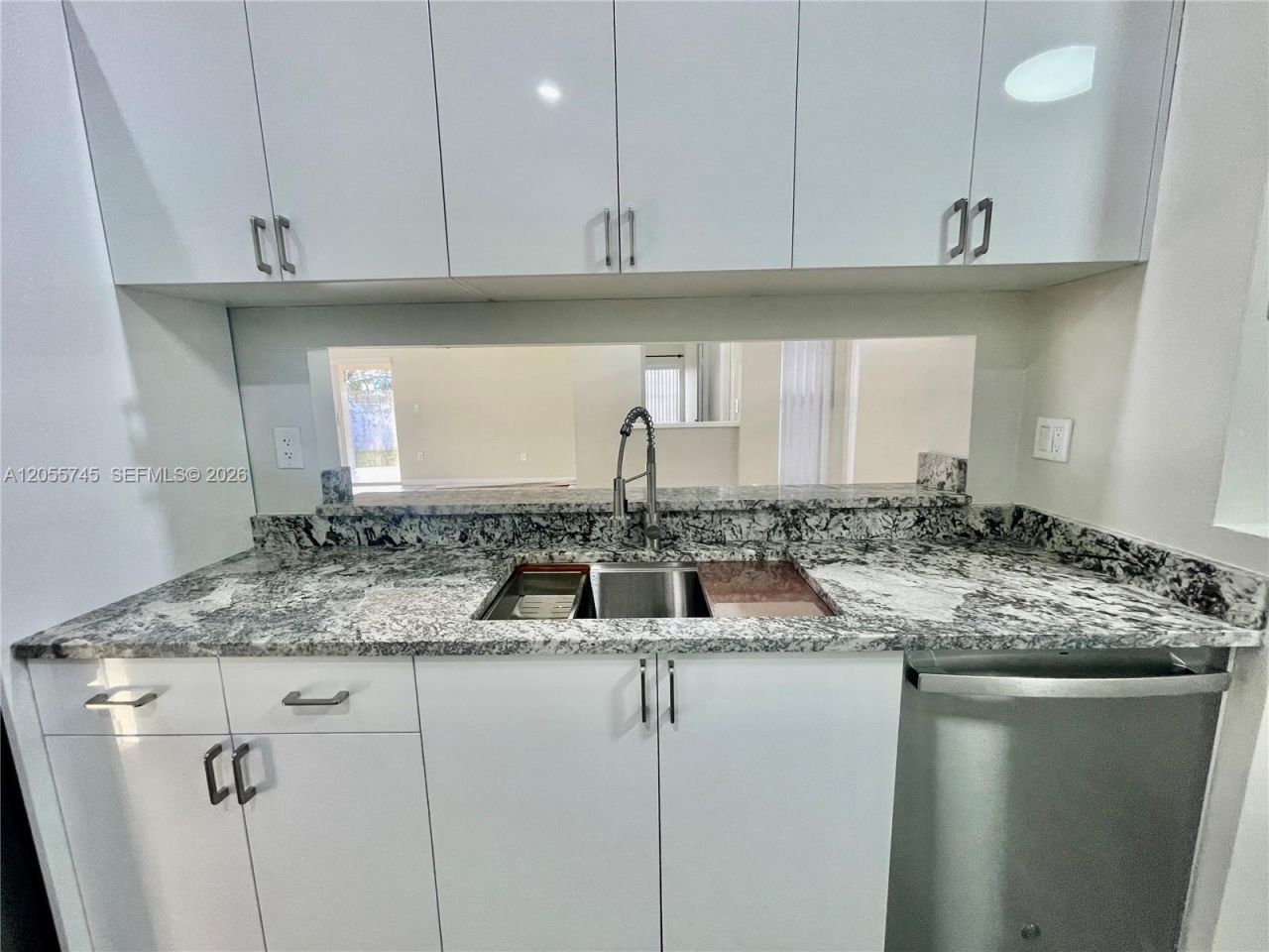 5508 NW 101st Ct , Doral, FL 33178 Photo
