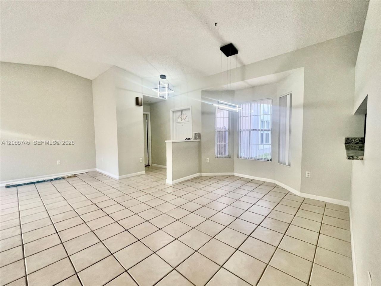 5508 NW 101st Ct , Doral, FL 33178 Photo
