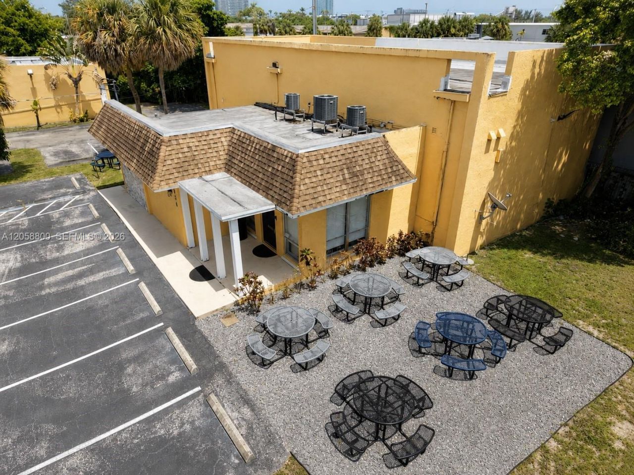 1830 NE 153rd St, North Miami Beach, FL 33162 Photo