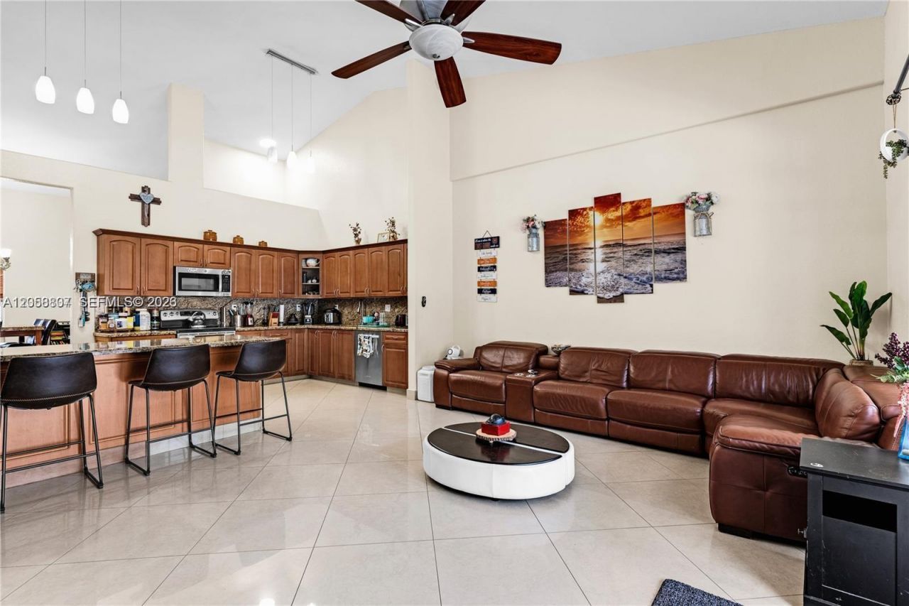 12969 SW 220th Ter, Miami, FL 33170 Photo