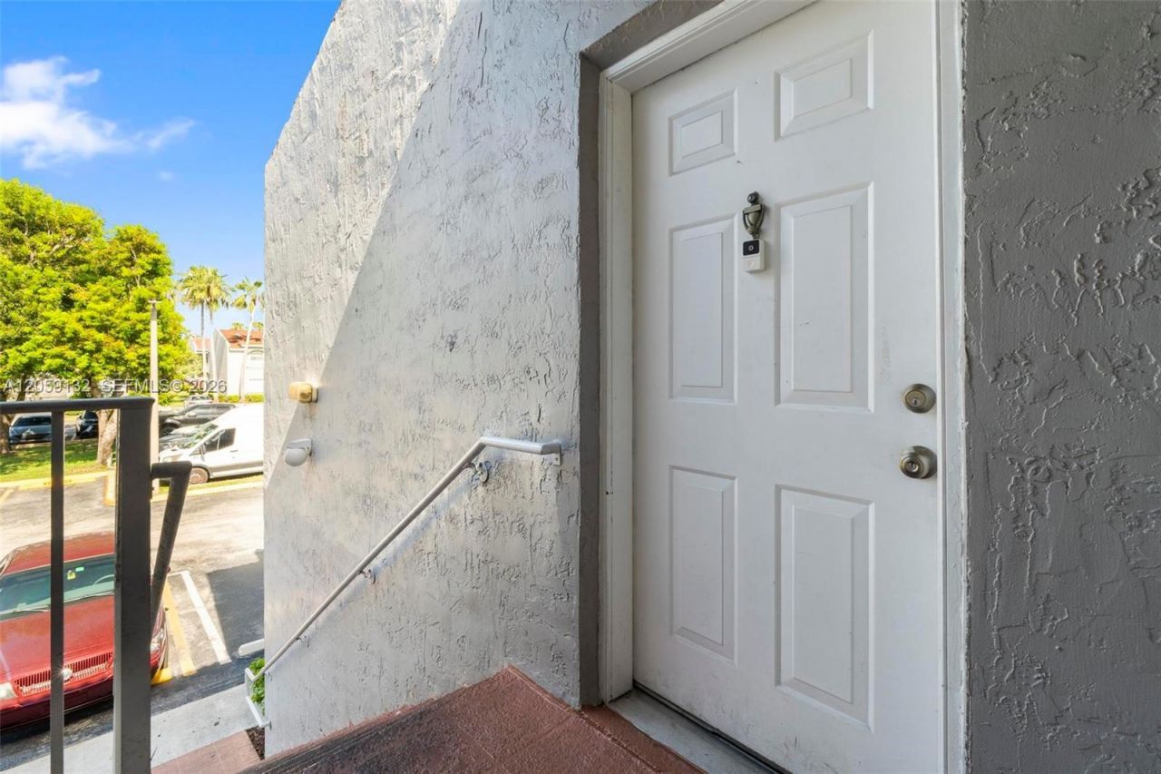 4736 NW 114th Ave , Unit 205, Doral, FL 33178 Photo