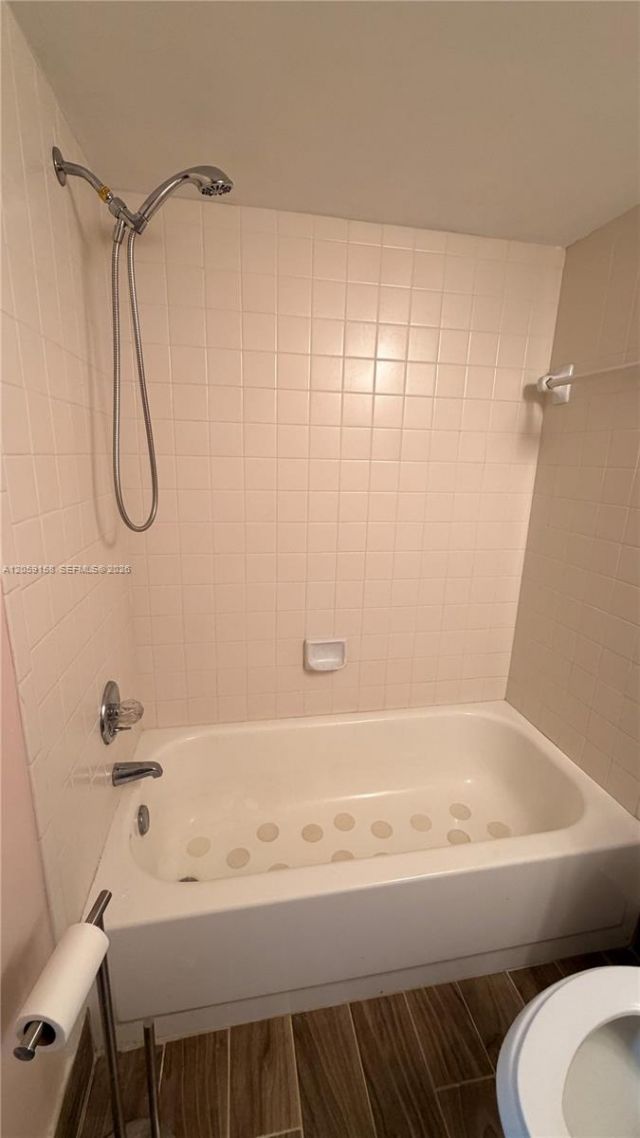 6090 N Sabal Palm Blvd, Unit 311, Tamarac, FL 33319 Photo