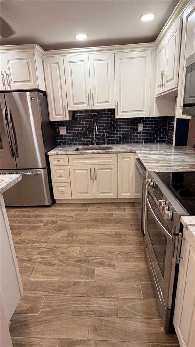6090 N Sabal Palm Blvd, Unit 311, Tamarac, FL 33319 Photo