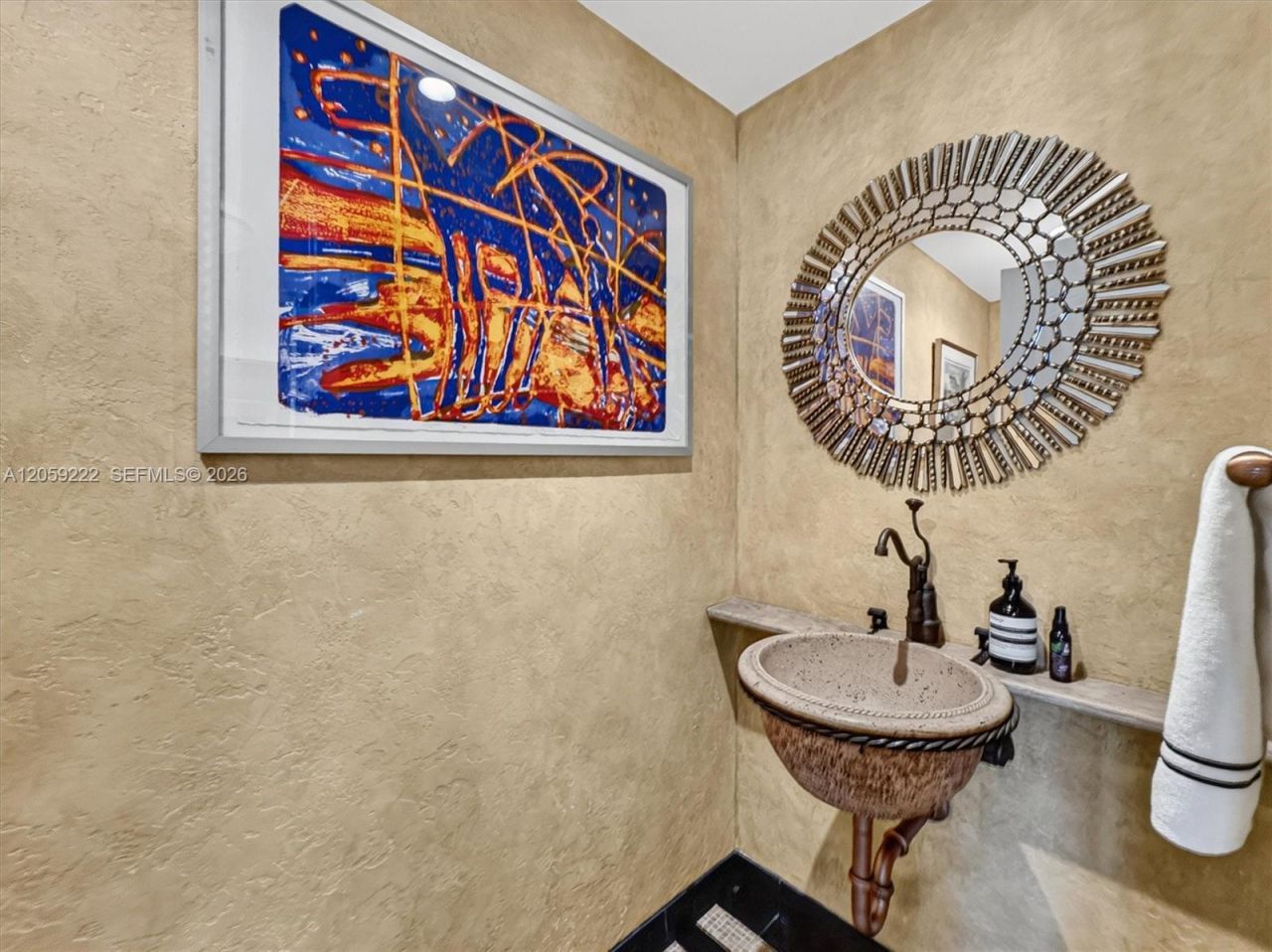 1455 Ocean Dr , Unit 704, Miami Beach, FL 33139 Photo
