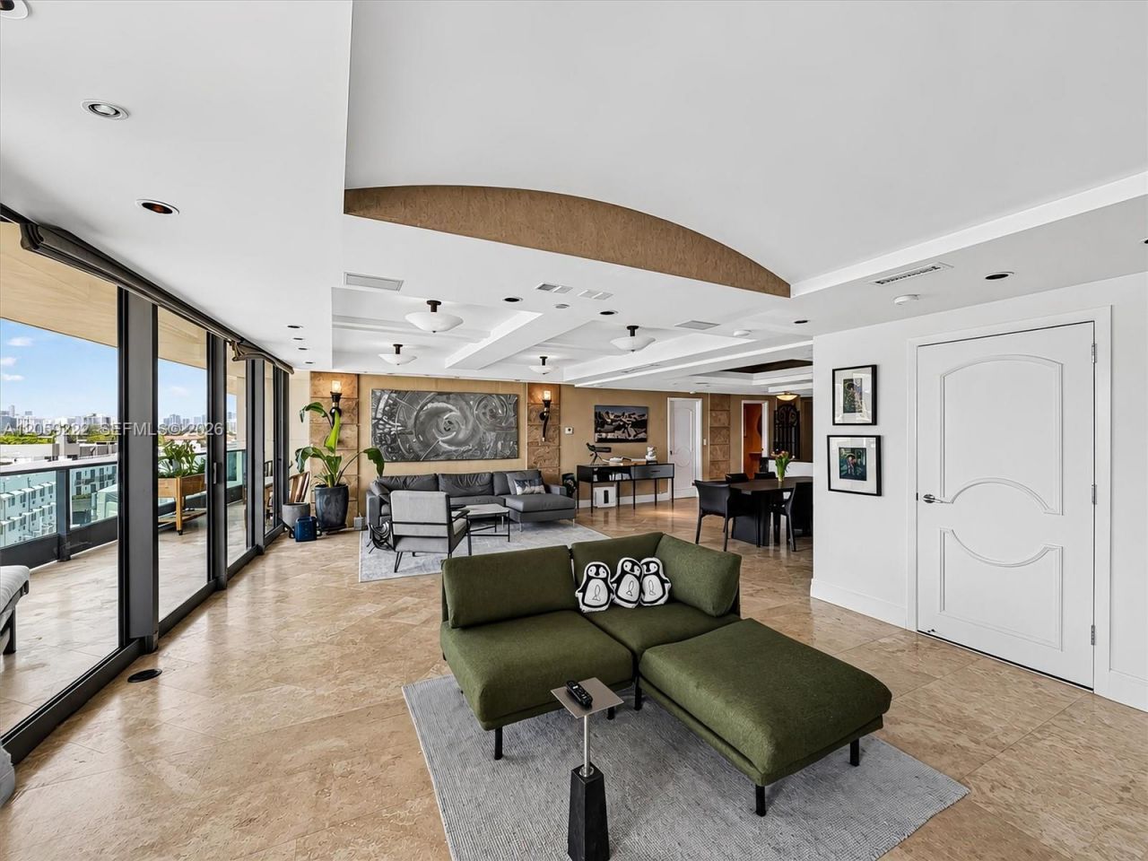 1455 Ocean Dr , Unit 704, Miami Beach, FL 33139 Photo
