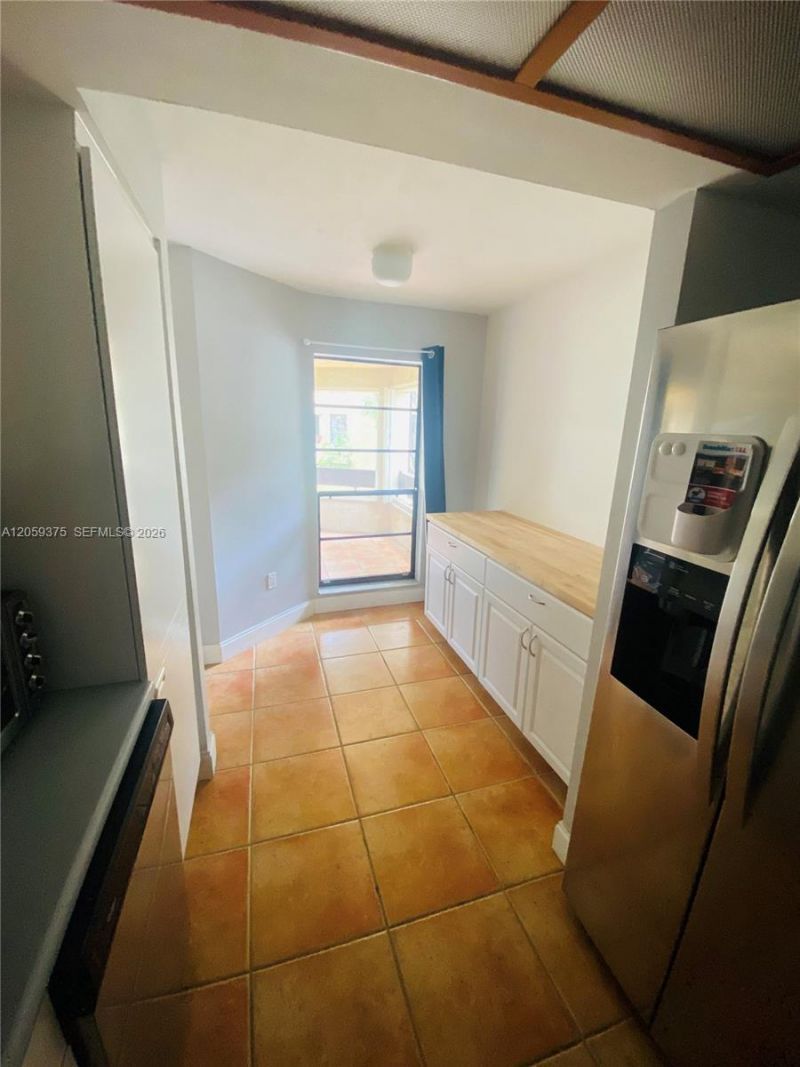 8810 SW 123rd Ct , Unit M-209, Miami, FL 33186 Photo