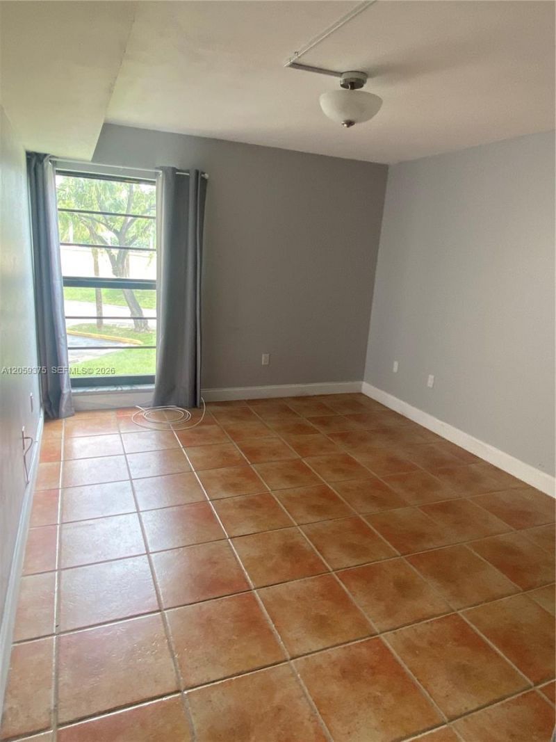 8810 SW 123rd Ct , Unit M-209, Miami, FL 33186 Photo