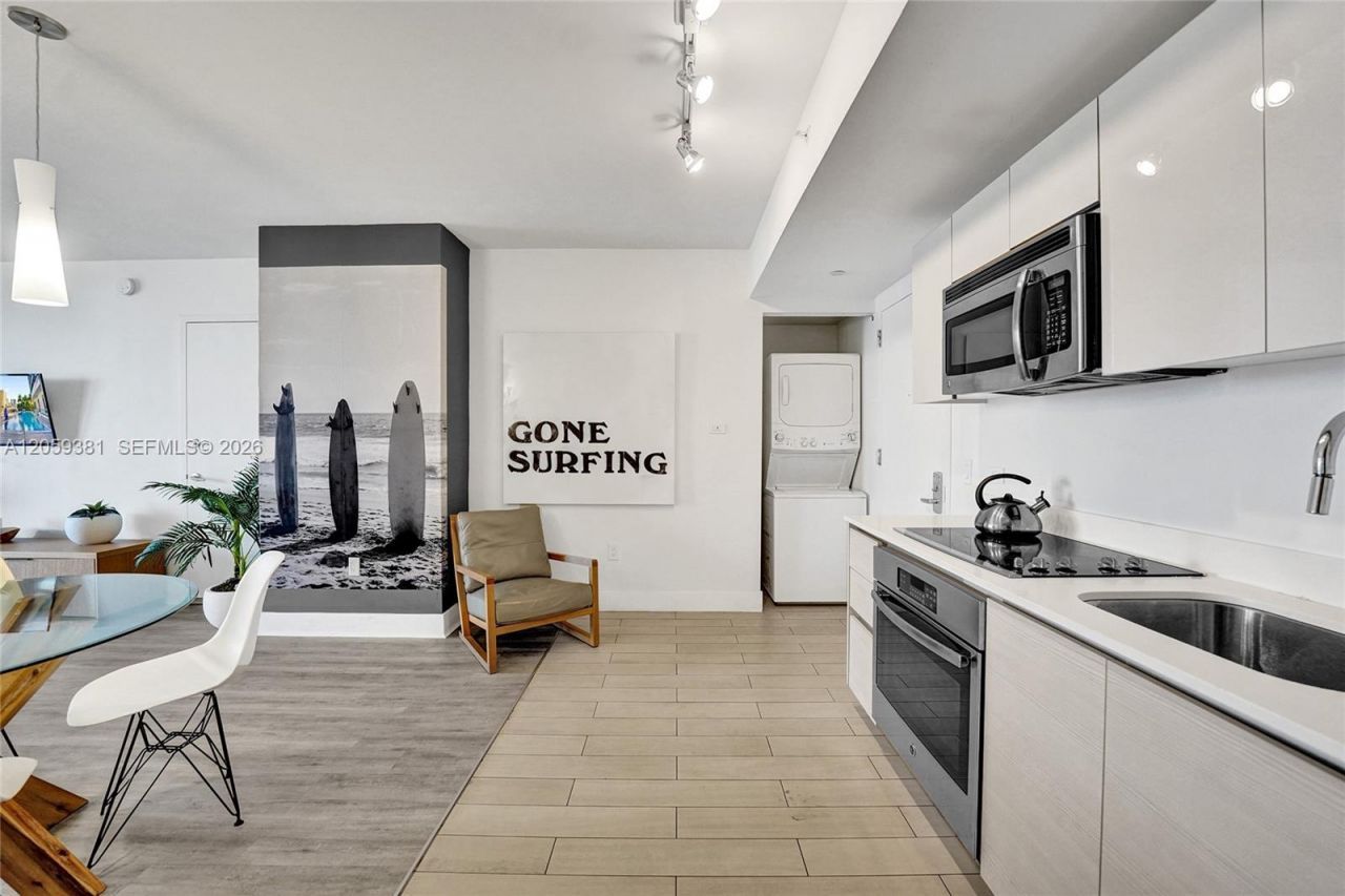 2602 E Hallandale Beach Blvd, Unit R906, Hallandale Beach, FL 33009 Photo