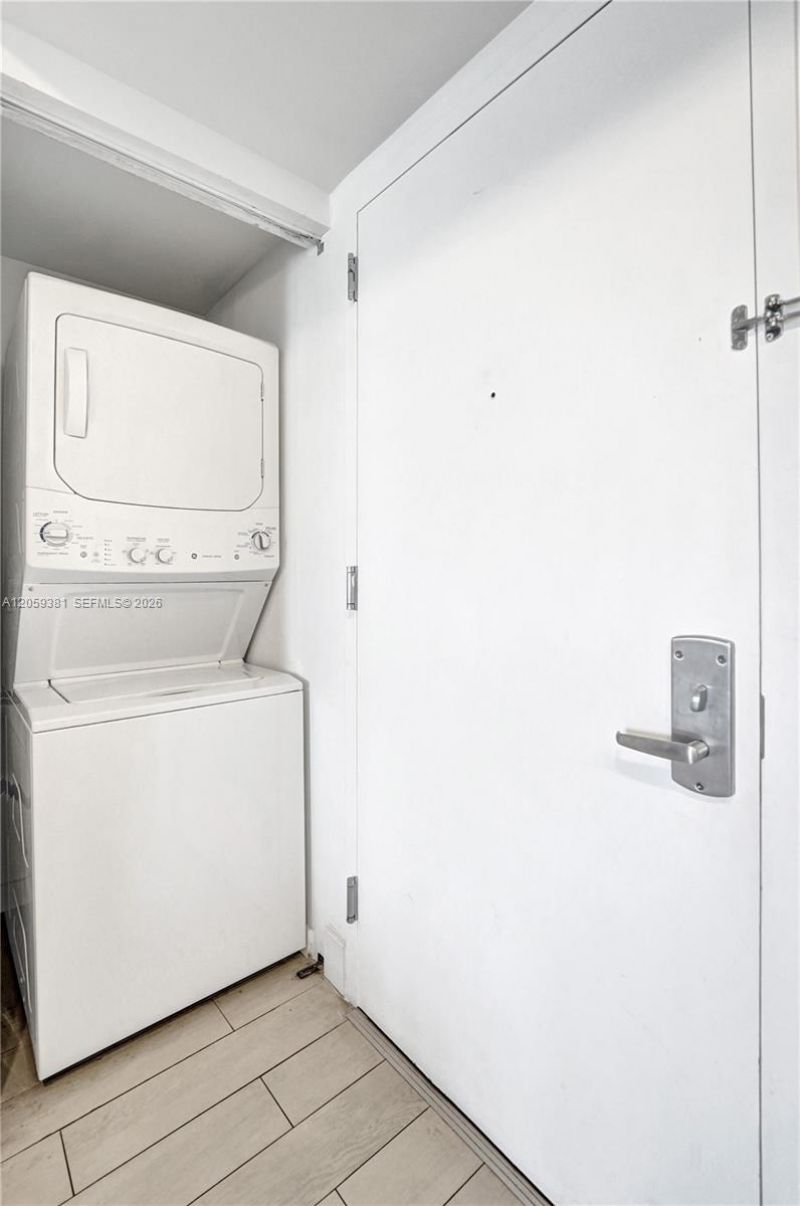 2602 E Hallandale Beach Blvd, Unit R906, Hallandale Beach, FL 33009 Photo