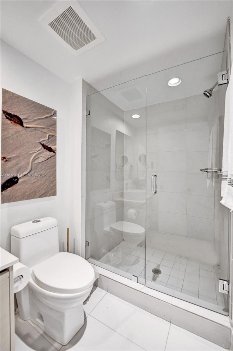 2602 E Hallandale Beach Blvd, Unit R906, Hallandale Beach, FL 33009 Photo
