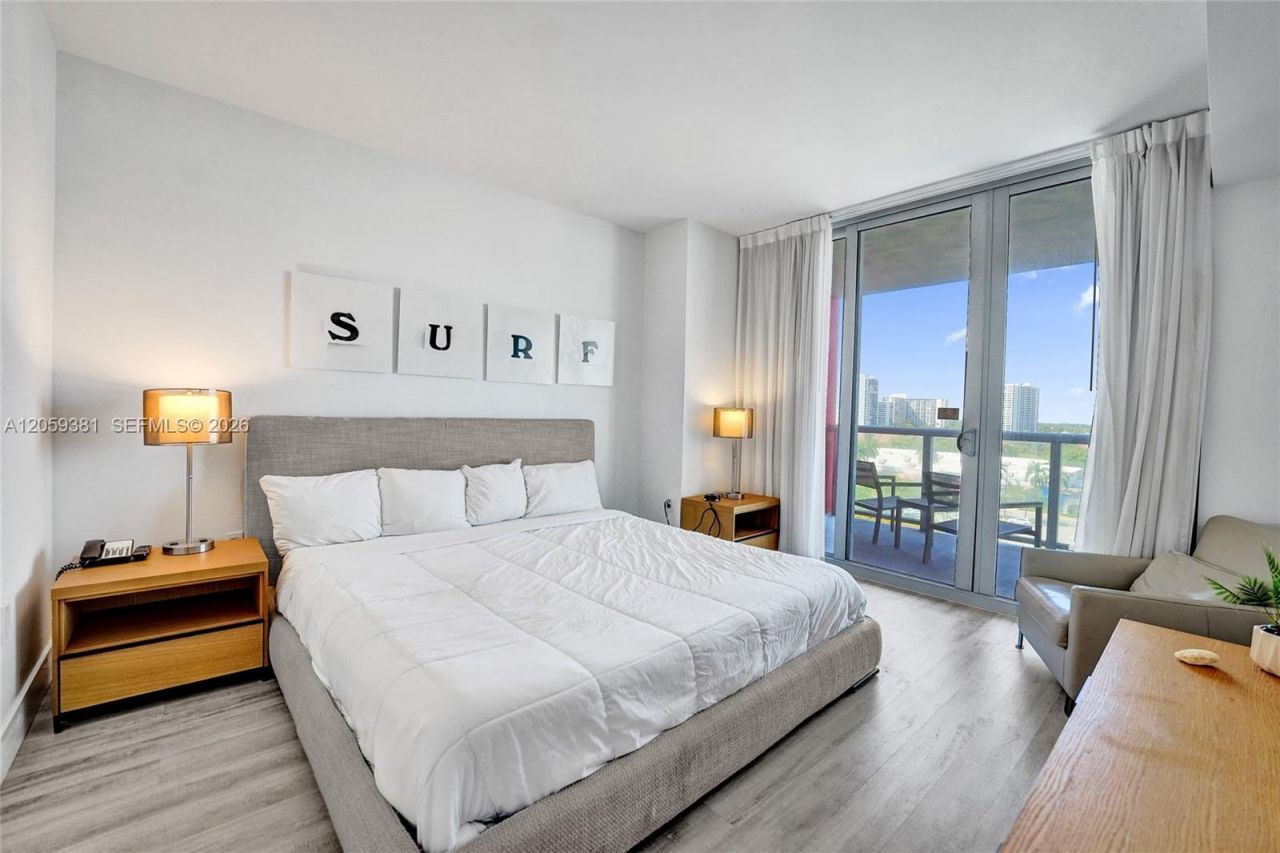 2602 E Hallandale Beach Blvd, Unit R906, Hallandale Beach, FL 33009 Photo