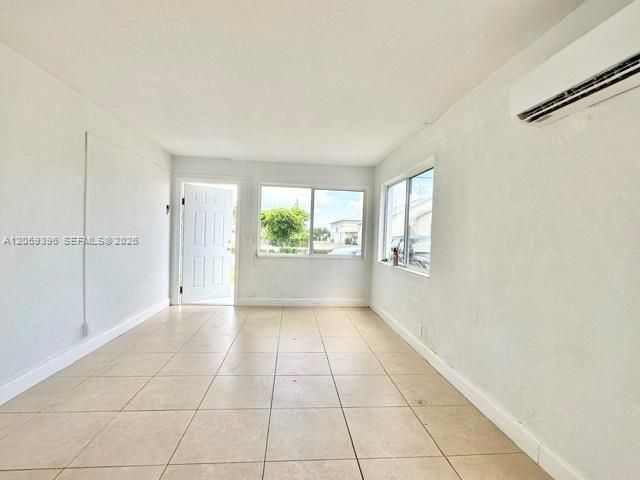 3730 S Avenue S , Unit 1, Riviera Beach, FL 33404 Photo