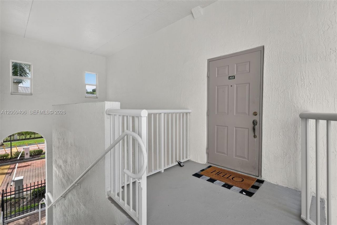 4301 SW 160th Ave, Unit 202, Miramar, FL 33027 Photo