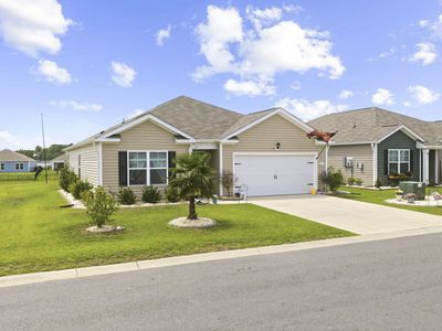 657 Woodland Farms Circle, Aynor, SC 29511
