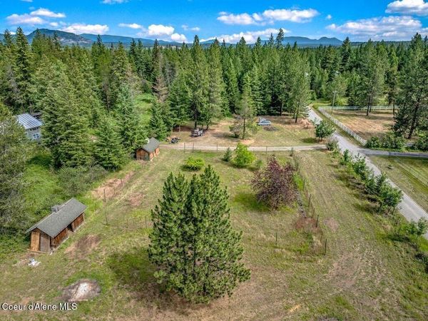 17569 N Kennan CT, Hayden, ID 83835