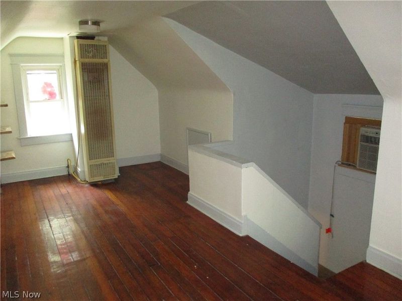 256 Sues Court, Akron, OH 44311 Photo 24