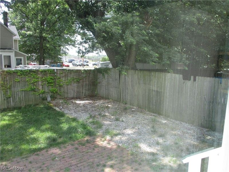256 Sues Court, Akron, OH 44311 Photo 36