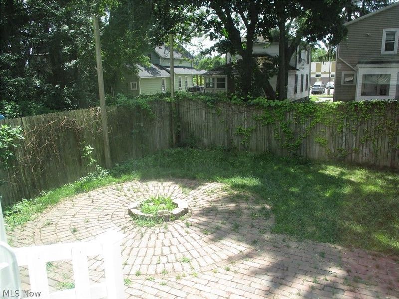 256 Sues Court, Akron, OH 44311 Photo 37