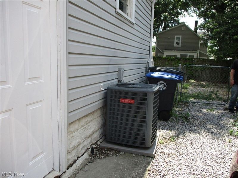 256 Sues Court, Akron, OH 44311 Photo 38