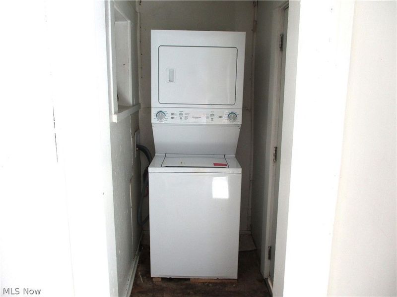 256 Sues Court, Akron, OH 44311 Photo 6