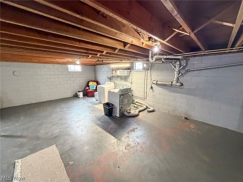 568 12th Street NW, Carrollton, OH 44615 Photo 22