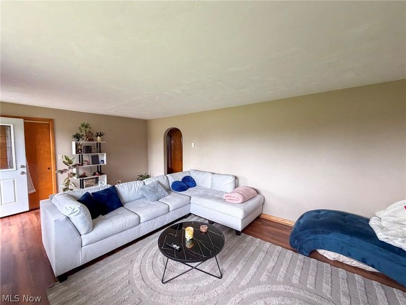 568 12th Street NW, Carrollton, OH 44615 Photo 3