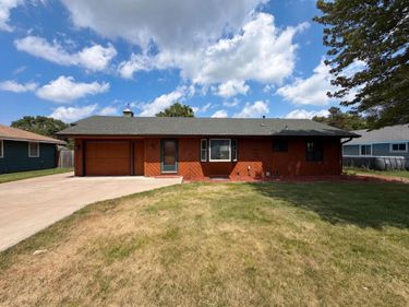 11353 N Heights Drive NW, Coon Rapids, MN 55433